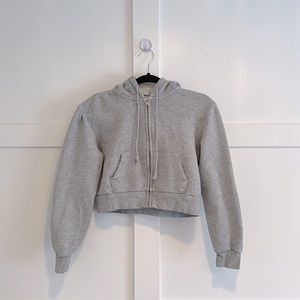Brandy Melville cropped zip up jacket.